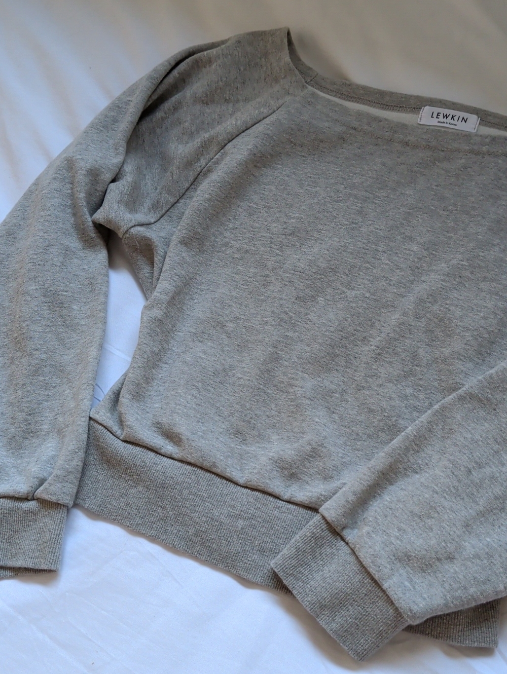 Off-Shoulder Rib-Hem Sweatshirt - Gray - Picture 3 of 5